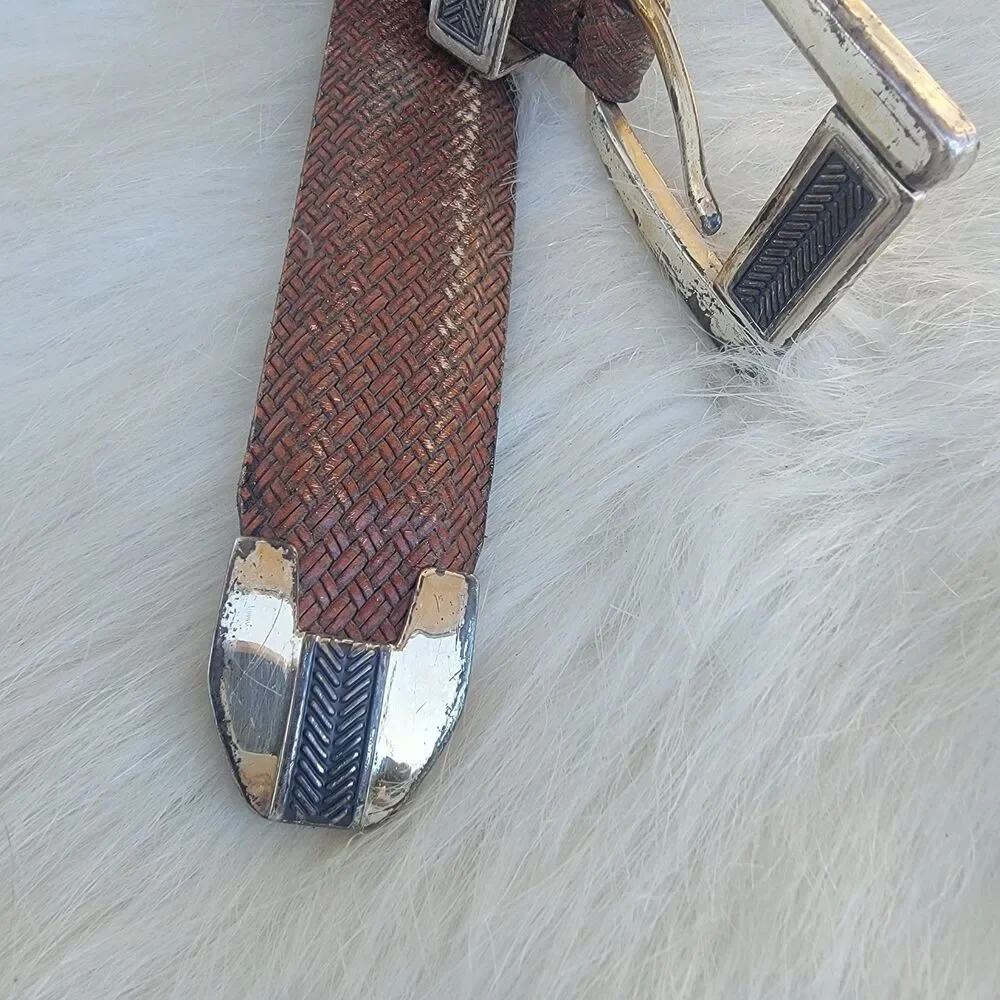 Johnston and Murphy  calf skin brown leather belt  sz 38